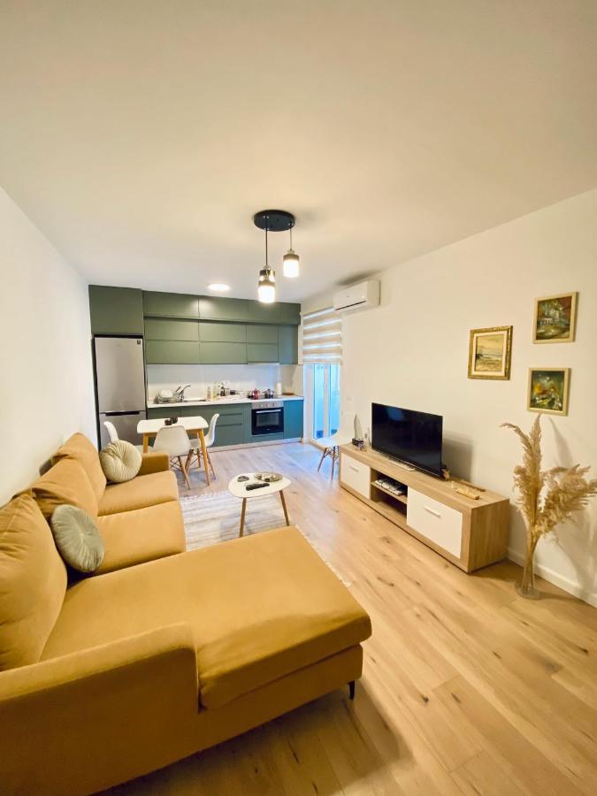 Jolie Center Apartment Тирана Екстериор снимка