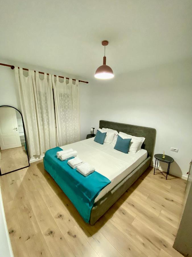 Jolie Center Apartment Тирана Екстериор снимка
