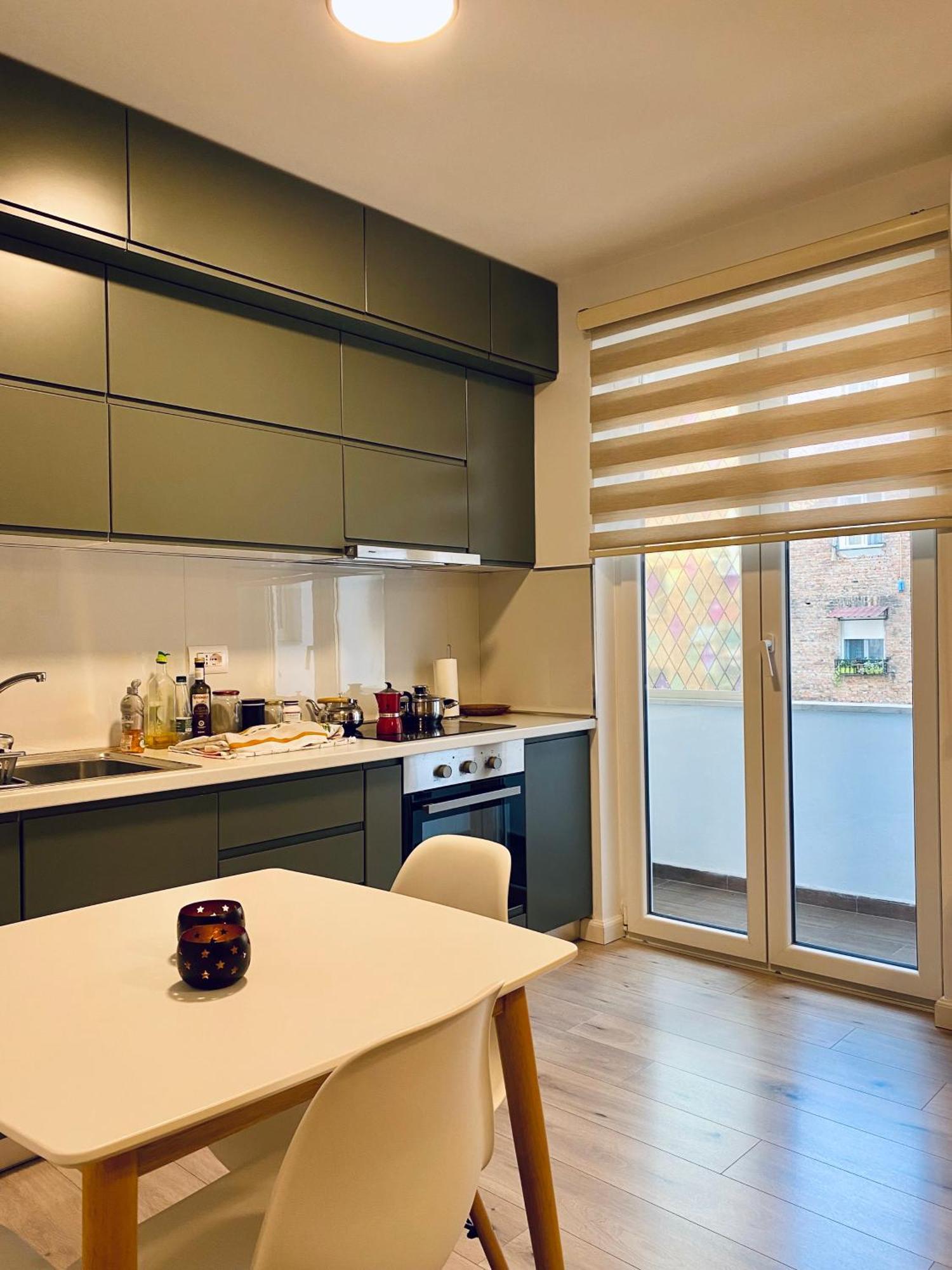Jolie Center Apartment Тирана Екстериор снимка